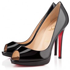 Christian Louboutin Yolanda 120 mm-es szegecselt orrú pumpák fekete