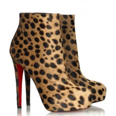 Christian Louboutin Miss Clichy 140 mm-es bokacsizma leopárdmintás