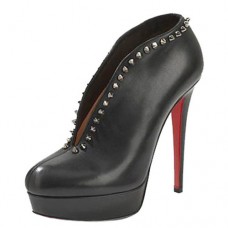 Christian Louboutin Miss Fast Plato 120mm bokacsizma, fekete