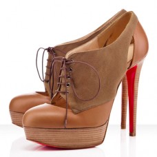 Christian Louboutin Gilet 140mm bokacsizma Camel