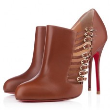 Christian Louboutin biztonsági 100 mm-es bokacsizma barna