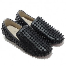 Christian Louboutin gurulós szöges mokaszin fekete Christian Louboutin gurulós szöges mokaszin fekete