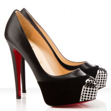Christian Louboutin Maggie 140 mm-es pumpák fekete