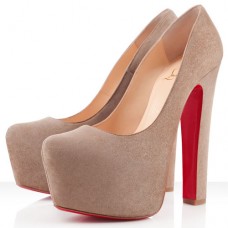 Christian Louboutin Daffy 160 mm-es pumpák Taupe