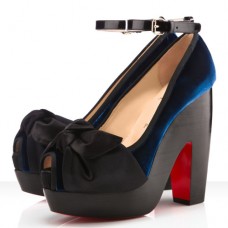 Christian Louboutin Minimi 140 mm-es peep toe pumpák kék